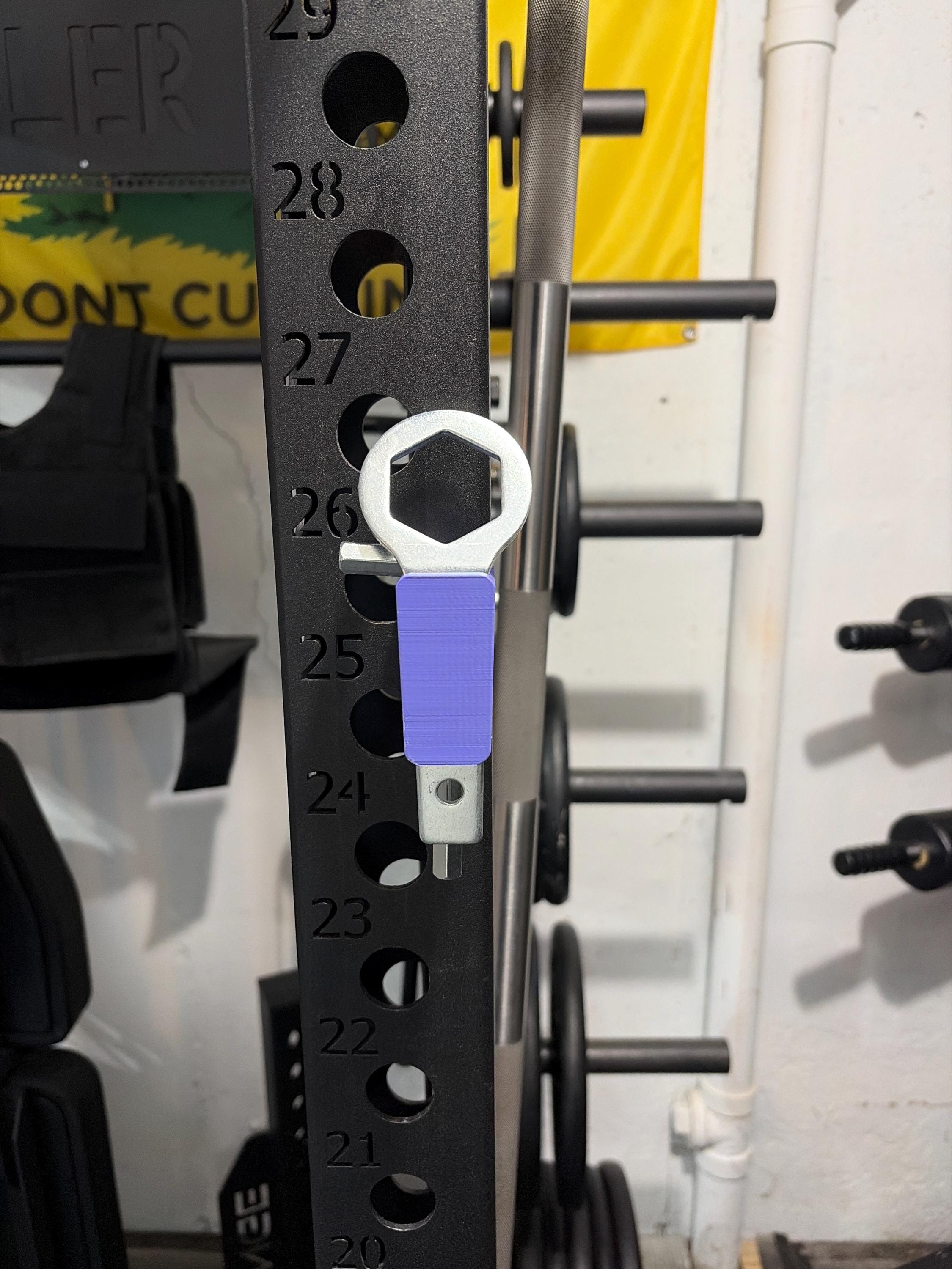 Adjustable Kettlebell Tool "Keeper"