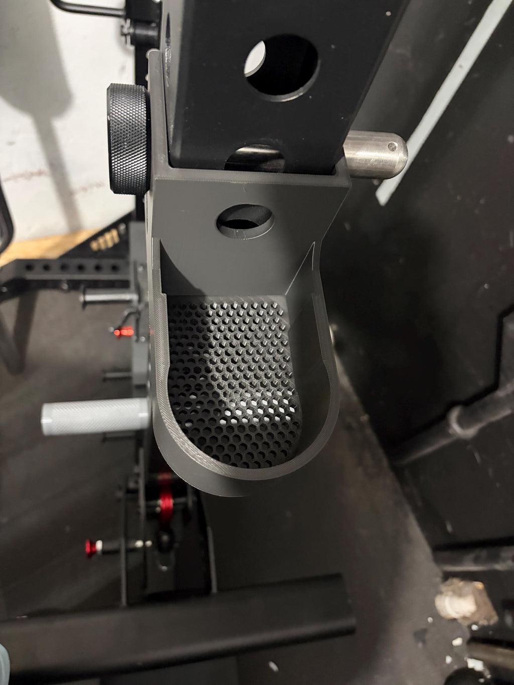 3D Printed Squat Rack Cup & Phone Holder – Fits Rogue, REP, Titan, Bells of Steel | 40oz Tumbler