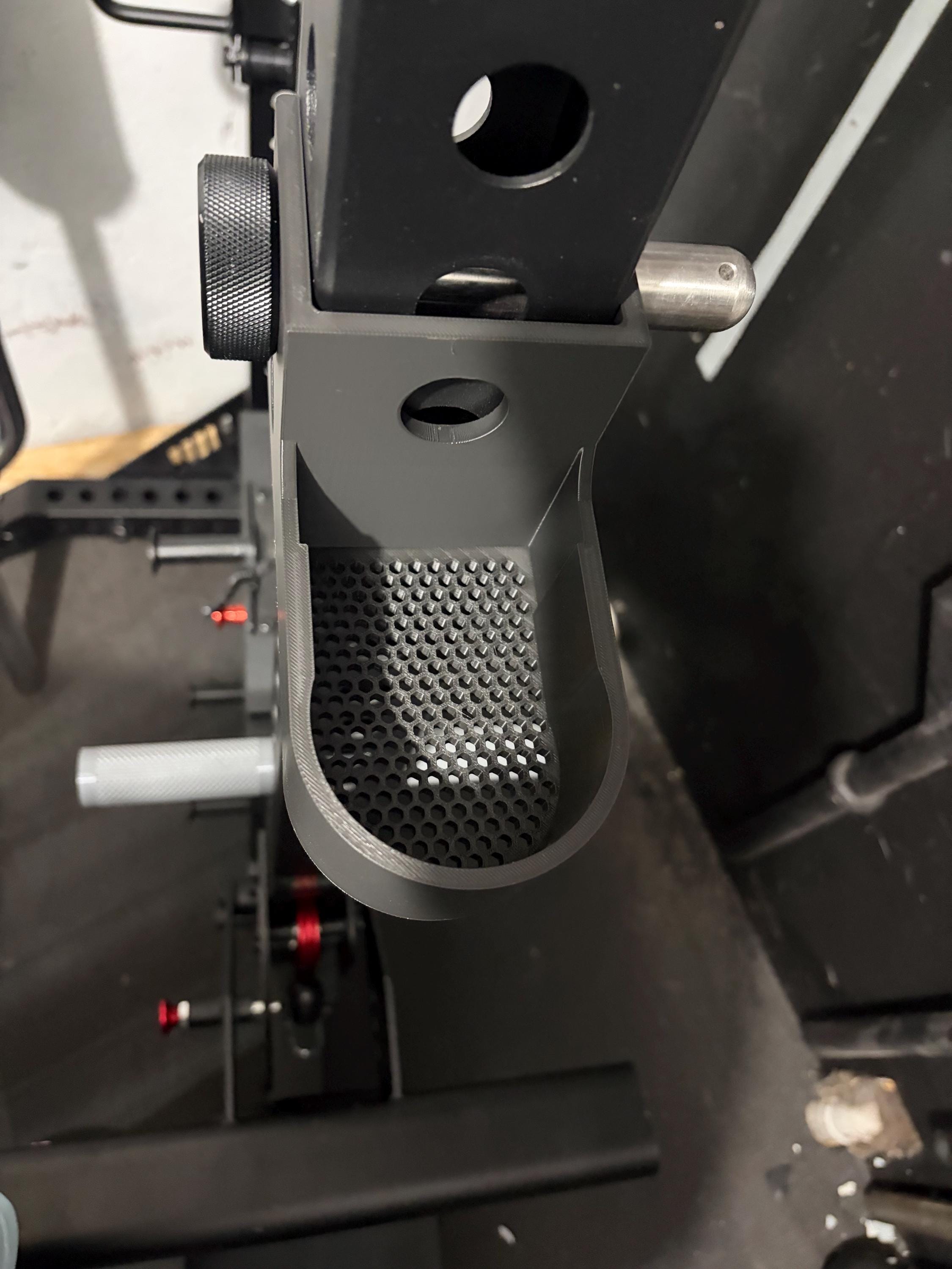 3D Printed Squat Rack Cup & Phone Holder – Fits Rogue, REP, Titan, Bells of Steel | 40oz Tumbler